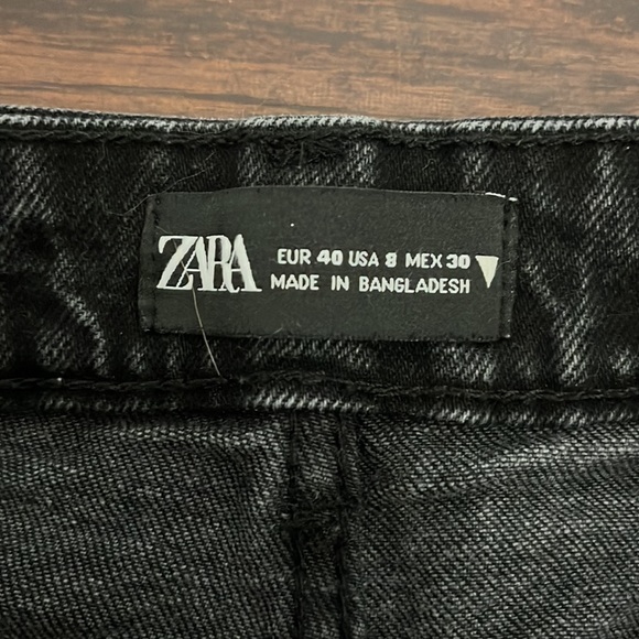 Zara black high rise denim shorts - Picture 3 of 3